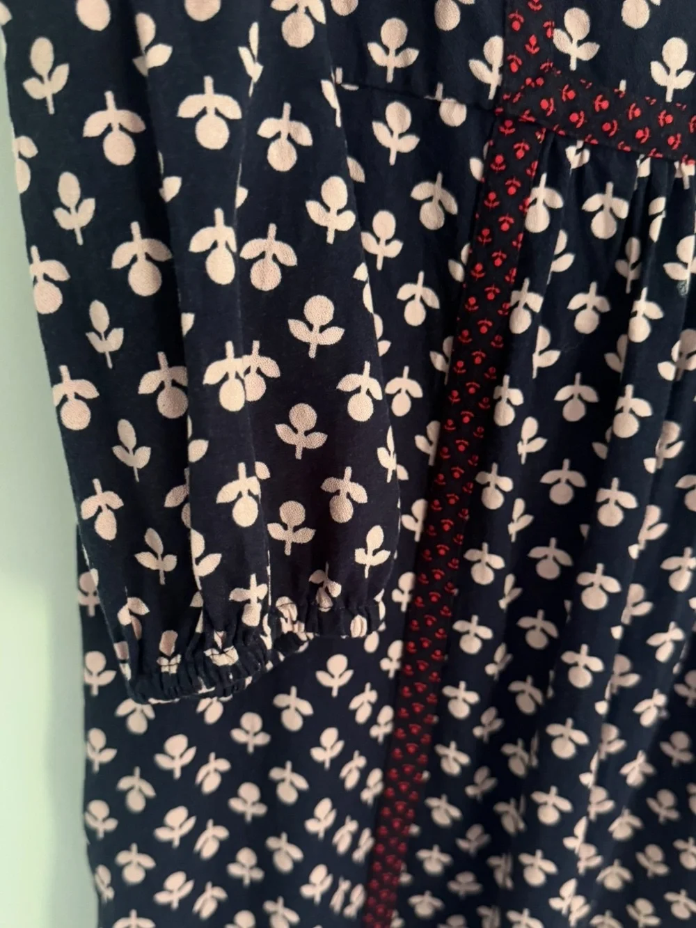 Boden navy pink